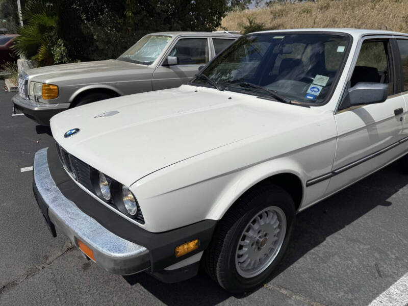 bmw 3 series 1985 WBAAE6401F0700358 image bmw 3 series 1985 WBAAE6401F0700358 image